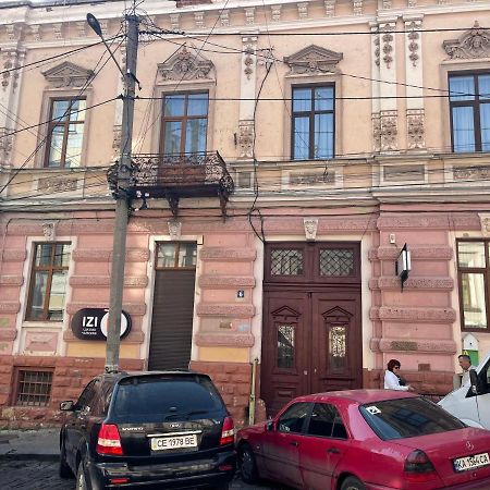 Philharmonie Platz Apartments Csernyivci Kültér fotó