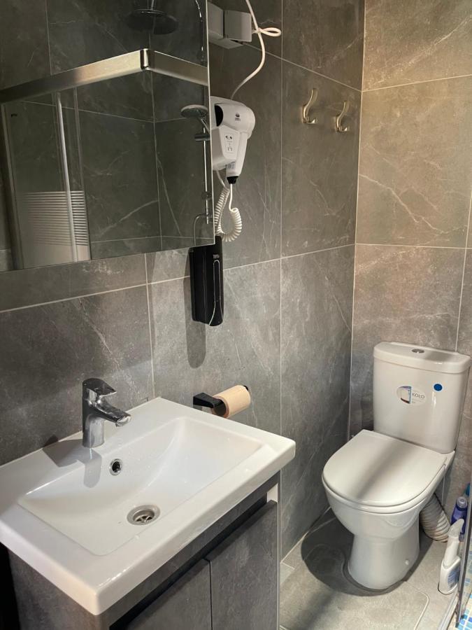 Philharmonie Platz Apartments Csernyivci Kültér fotó